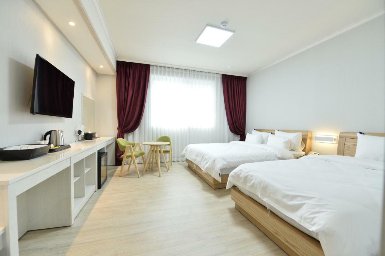 Gwangju Tourist Hotel Gwangju Metropolitan City Εξωτερικό φωτογραφία