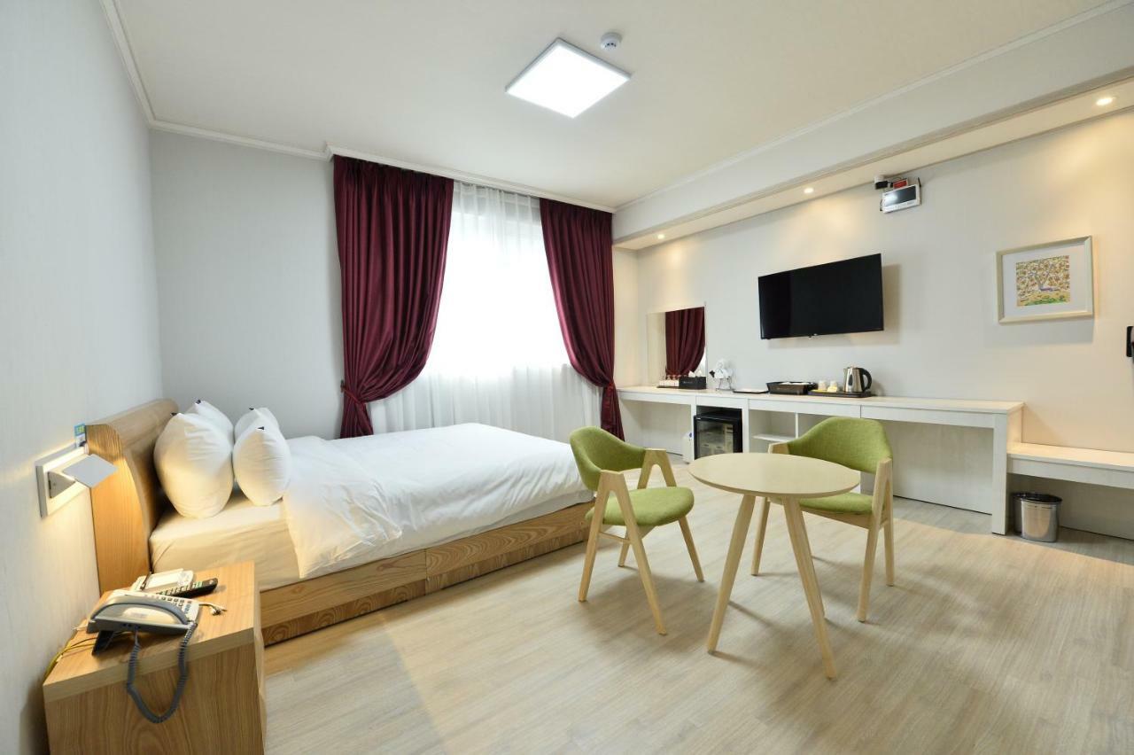Gwangju Tourist Hotel Gwangju Metropolitan City Εξωτερικό φωτογραφία